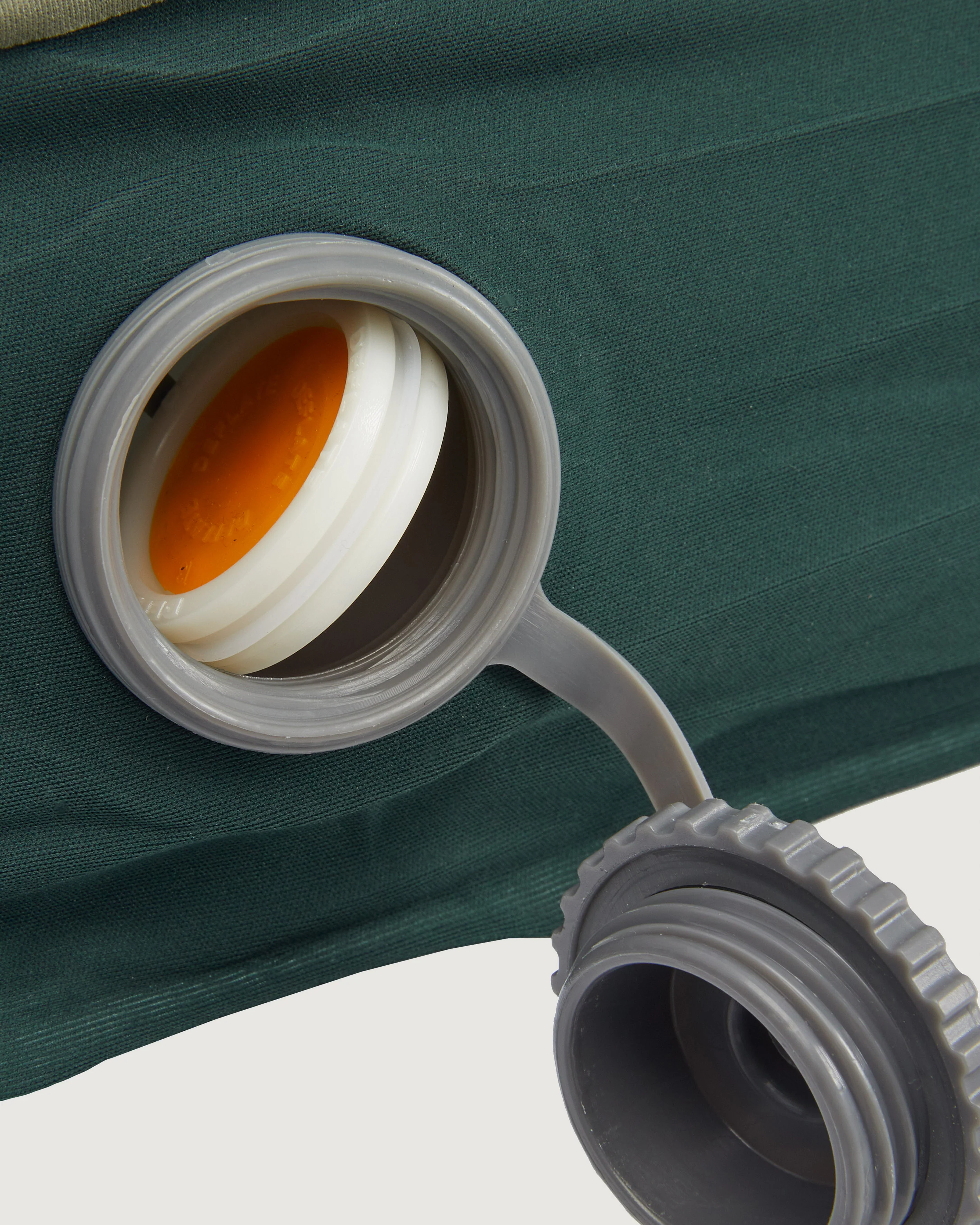 Cabana 3D Self Inflating Double Mat 100mm - Moss/Dark Spruce - Image 3