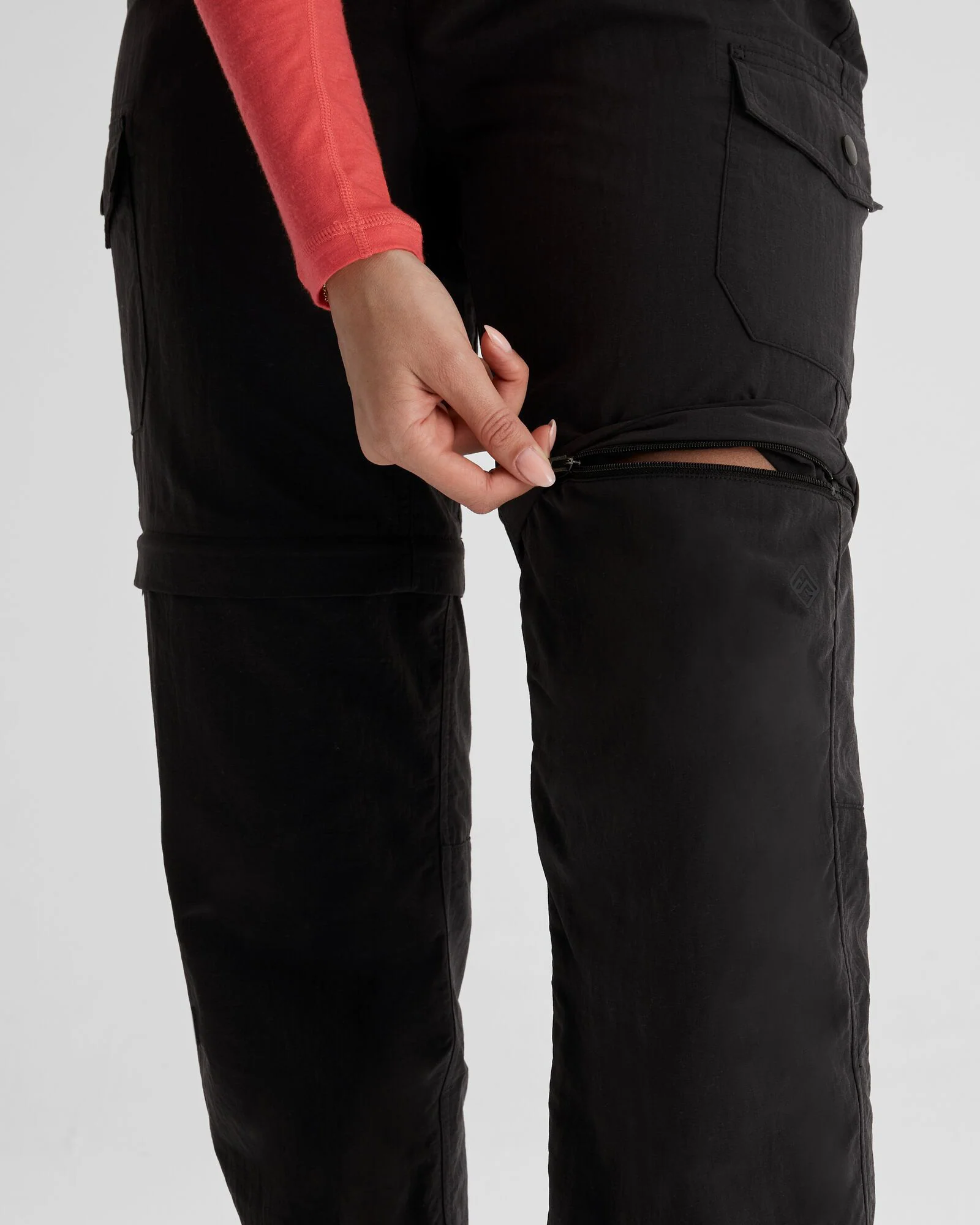 Women's EVRY-Day Convertible Pants  - Black - Image 5