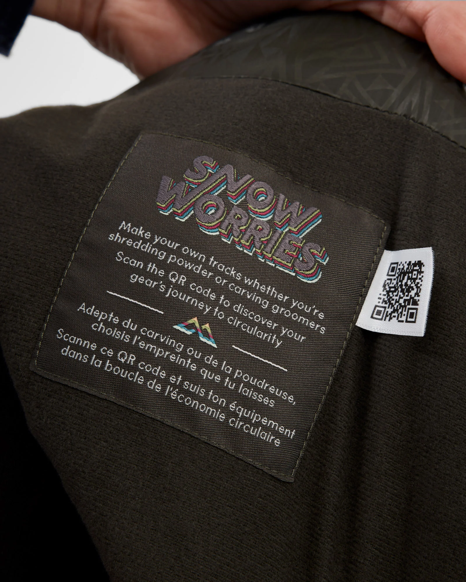 PWDR-Days Women's 2-layer Insulated Bib Pants - Black Stingray - Image 10